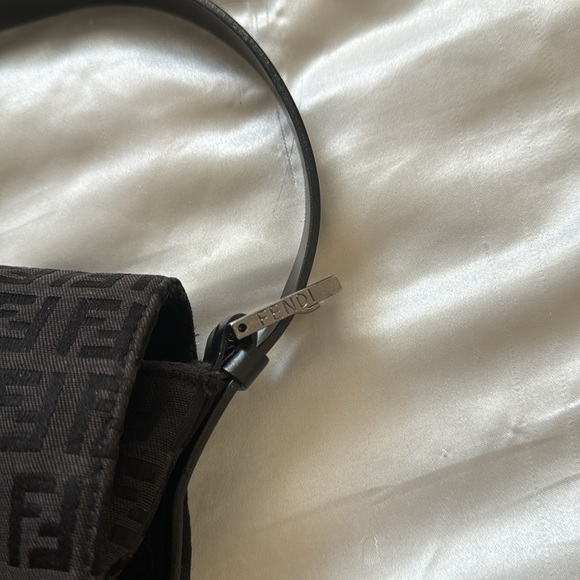 Fendi Mama Baguette - Picture 3 of 6